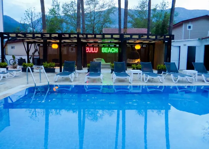 Hotel Zulu *